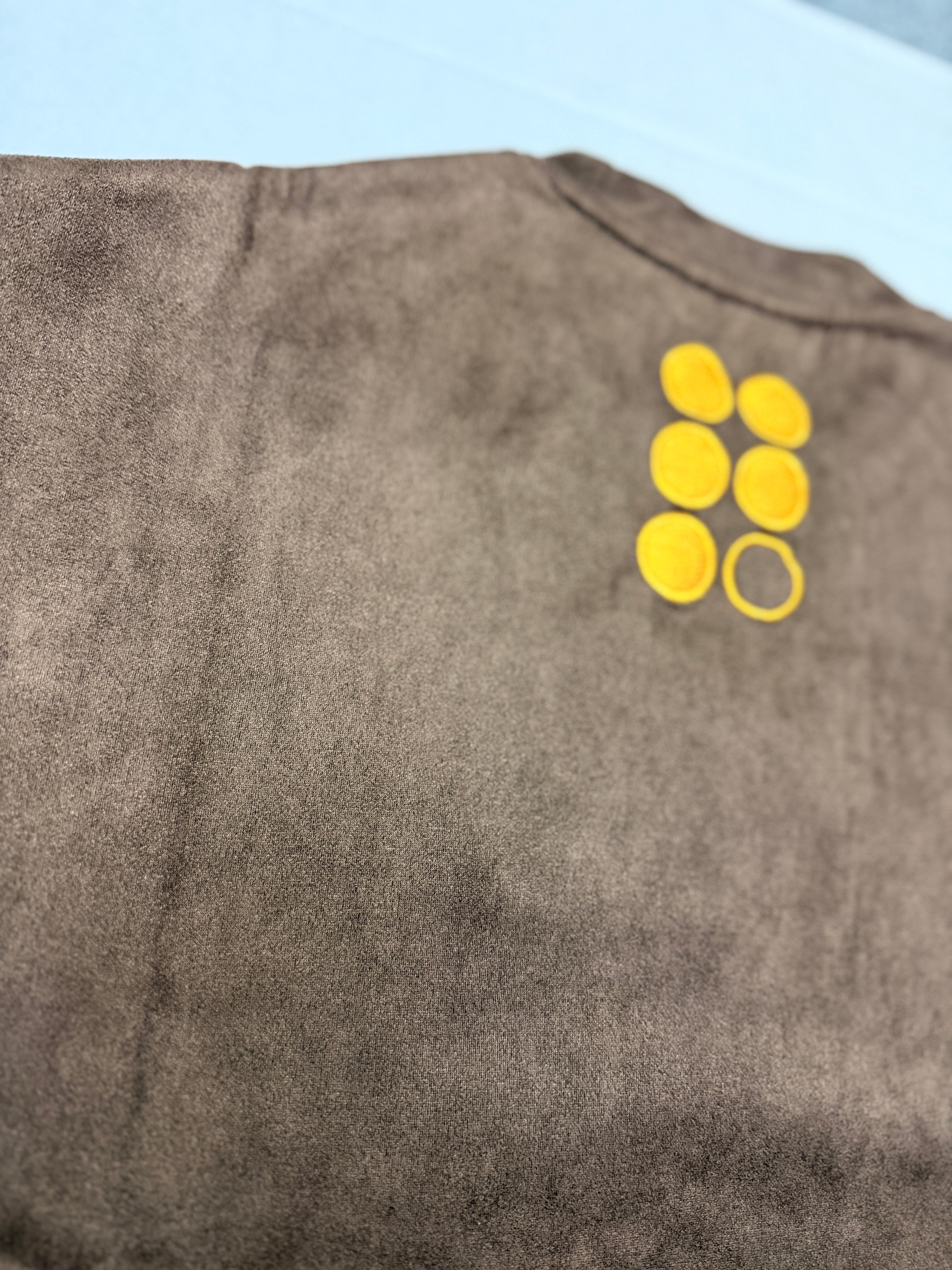 Suede Qasual Tee Moqa Brown